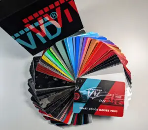 livret de selection de couleur pour pellicule vinyle de marque Vvivid a trois-rivières